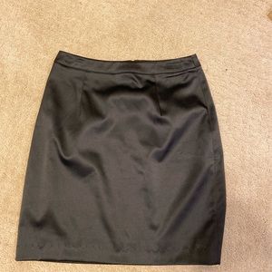 NWOT J.S. Collection - Lovely black satin pencil midi skirt, Size: 2